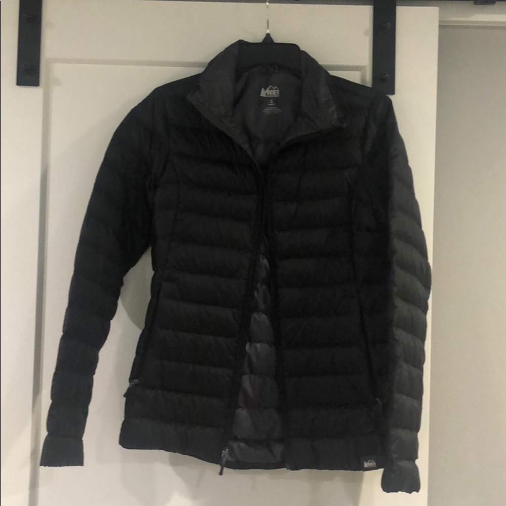 COPY - Like new rei down jacket